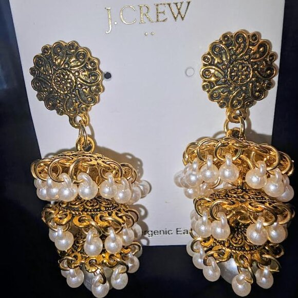 J. Crew Jewelry - J Crew Drop Pearl Earrings NWT!!!!!